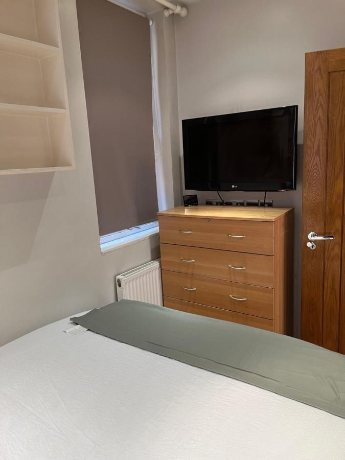 Stunning 1 Bedroom In Stunning Location - Mayfair Area Appartamento *