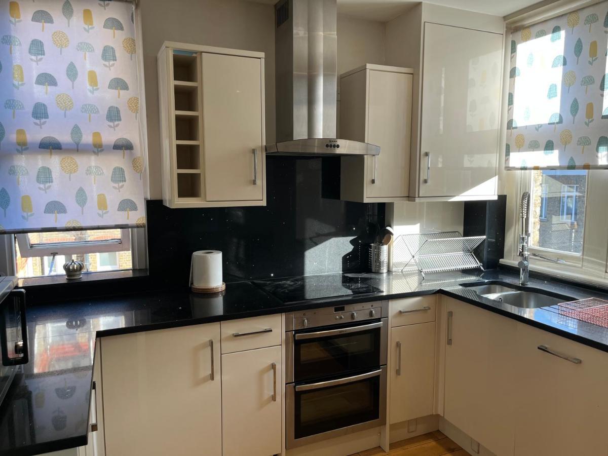Stunning 1 Bedroom In Stunning Location - Mayfair Area Appartamento